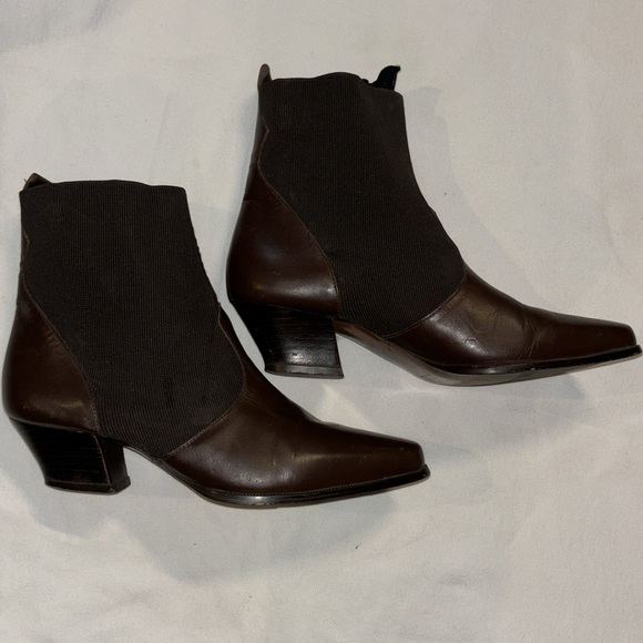 Nicole  Women’s Ankle Boots Brown Elastic Stretch Leather Pointed Toe Size 7 - Picture 3 of 8
